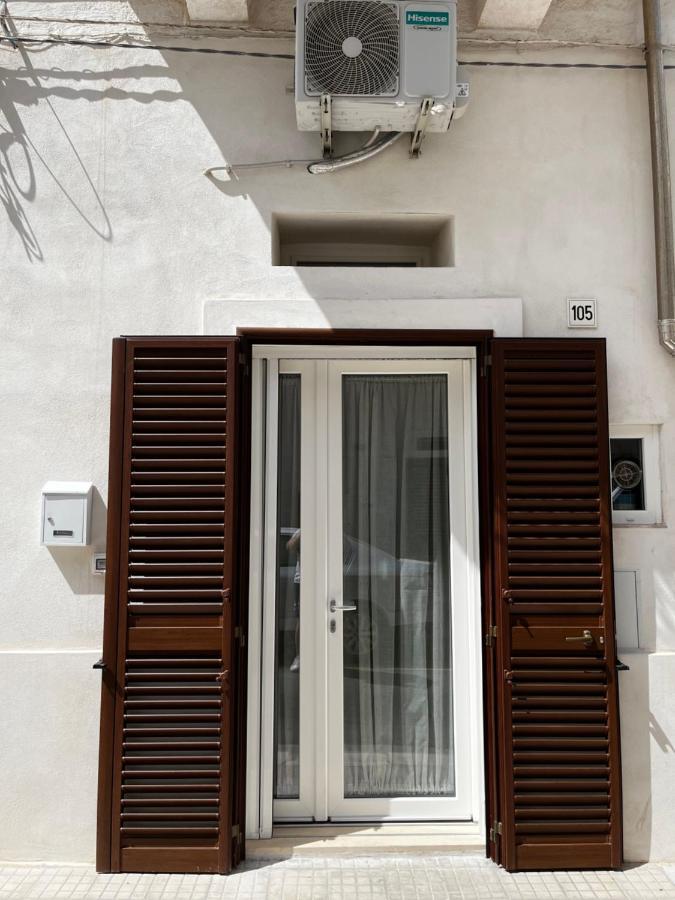Bed and Breakfast Dimora Nonno Ciccio Polignano a Mare Exterior foto